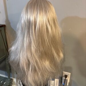 Beautiful Choice Snow Mist  K609 Long Layers Synthetic Lace Front Wig Platinum
